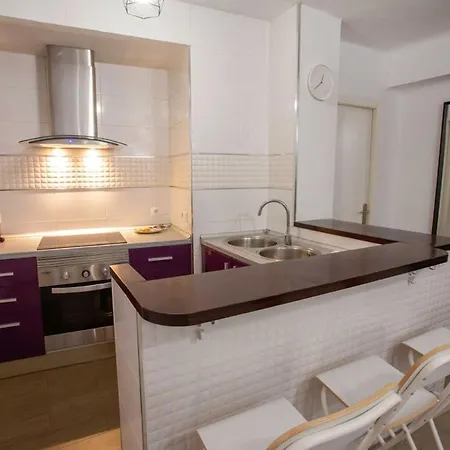 Apartment Holidays2malaga Lagunillas 3 Bedrooms Downtown Local Area 500mb Free Wifi *